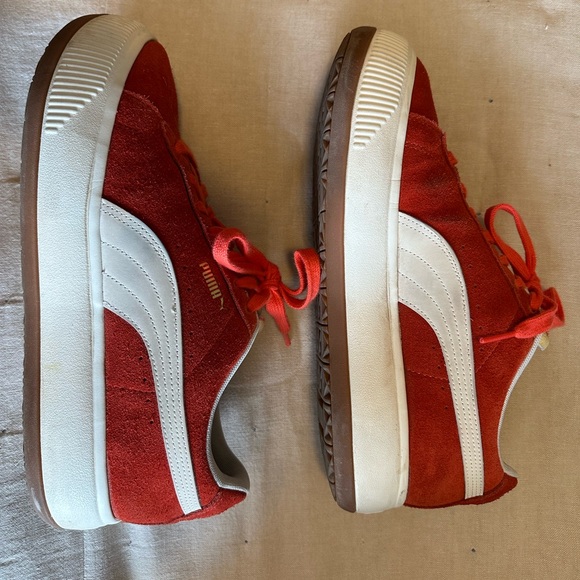 Puma Red Mayu Suede Platforms 10.5 - Picture 2 of 5